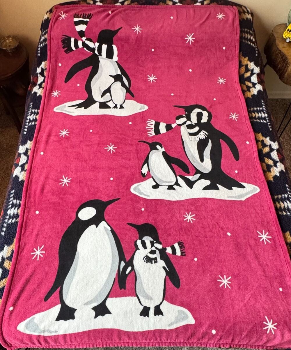 Vera Bradley Playful Penguins Fleece Throw Blanket Cabernet Red 48x86" Winter